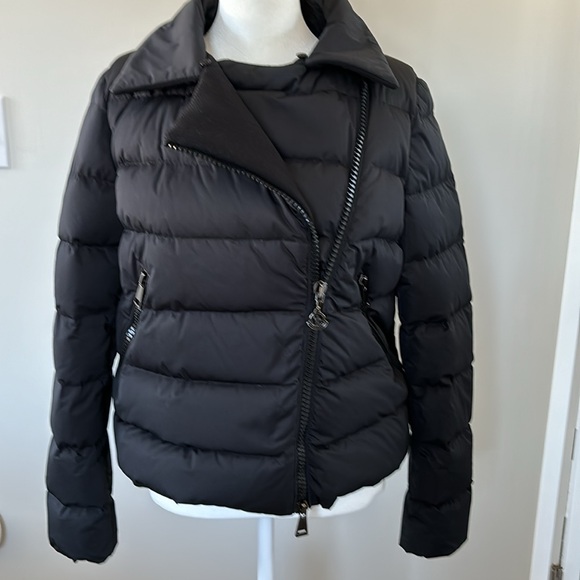 Beautiful matte black Moncler Chenonceau Giubotto jacket - size 1 - Picture 2 of 12